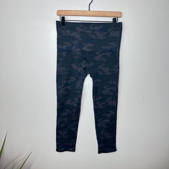 Spanx Look at Me Now Seamless XL Leggings FL3515 Black‎ Camo Ankle High-Rise - Picture 4 of 10